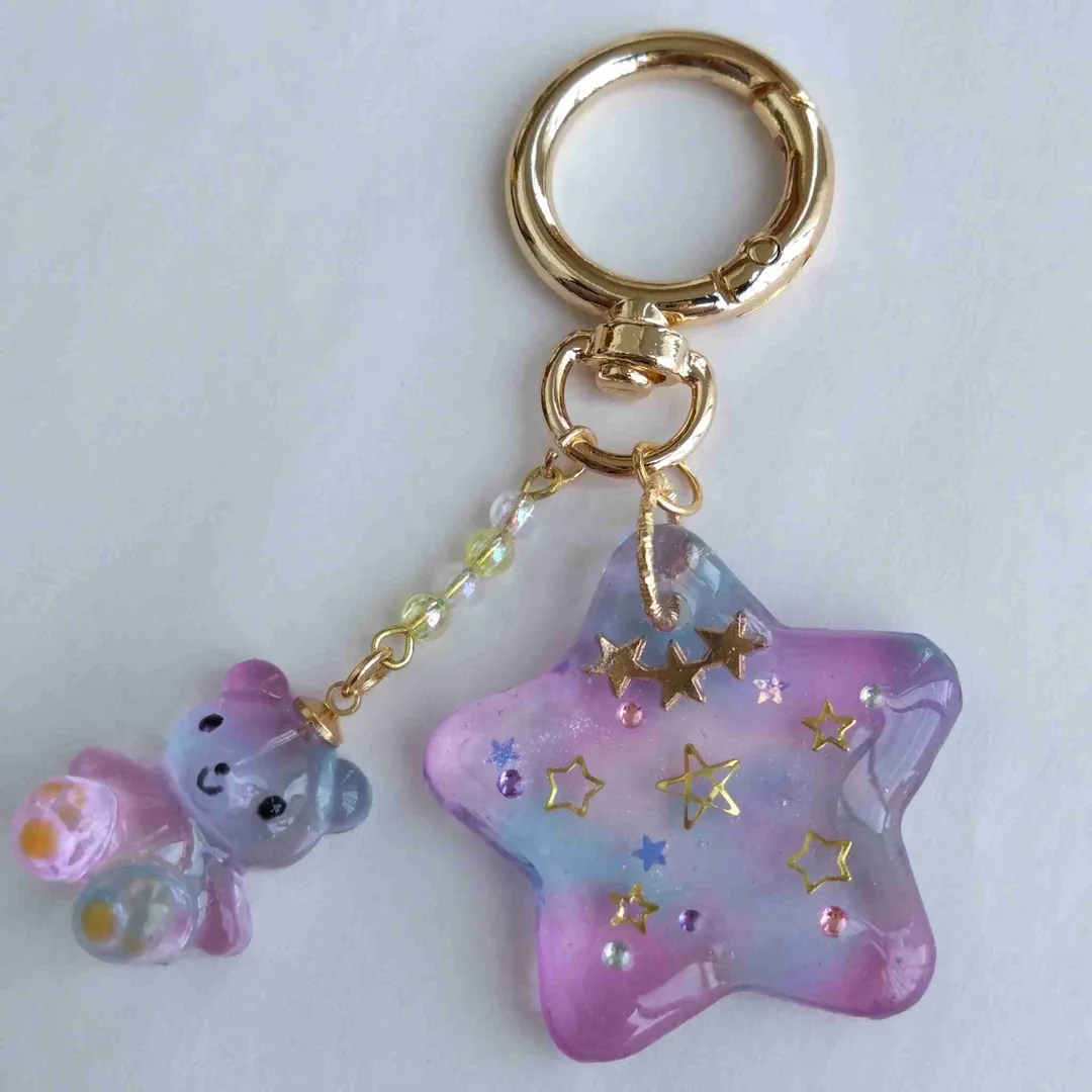 nyaminyamaさんのレジン作品 | 作家のためのレジン 「 UV/LEDコーティング液 8g 」...