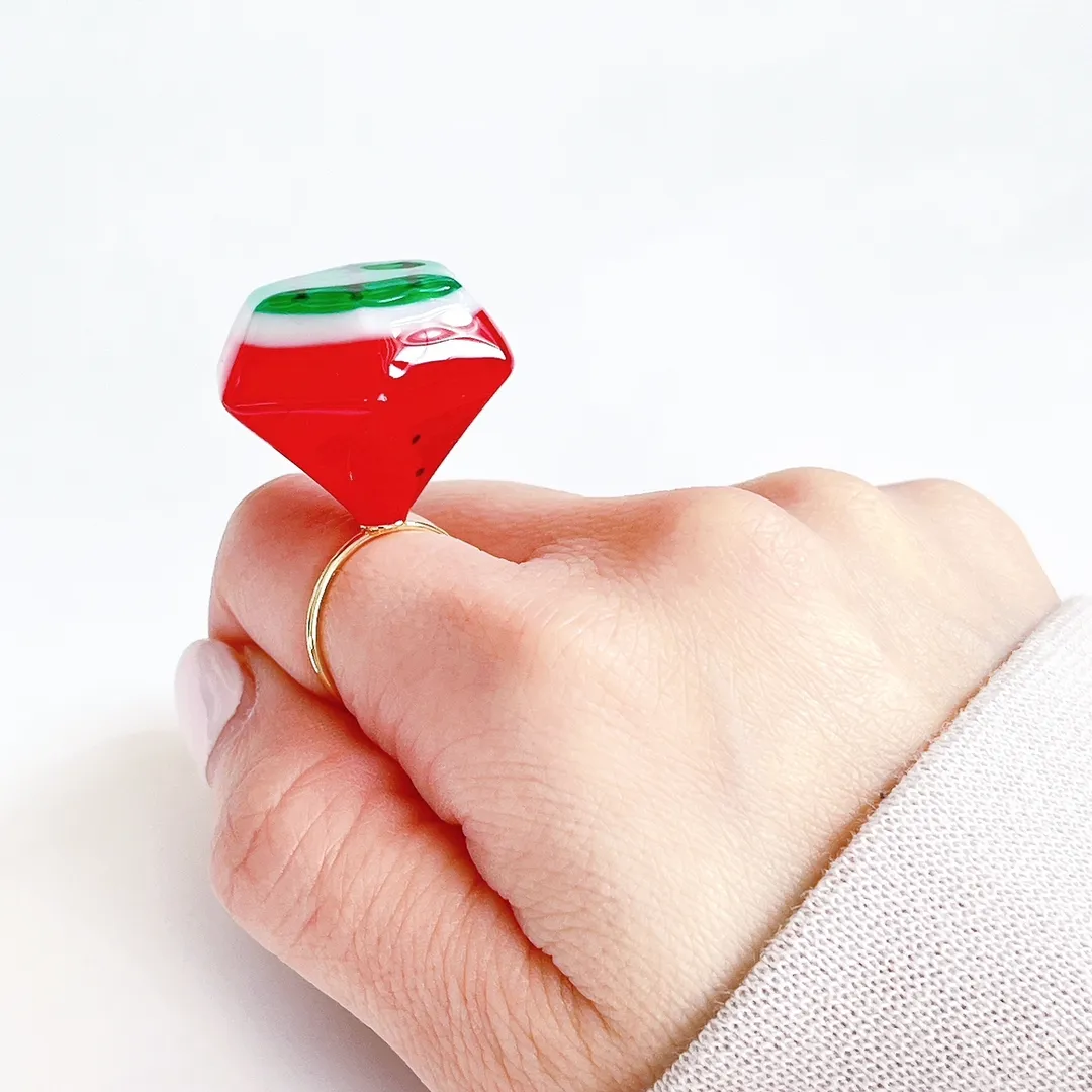 suisuiさんのレジン作品 | 【定期便】作家のためのレジン 200g