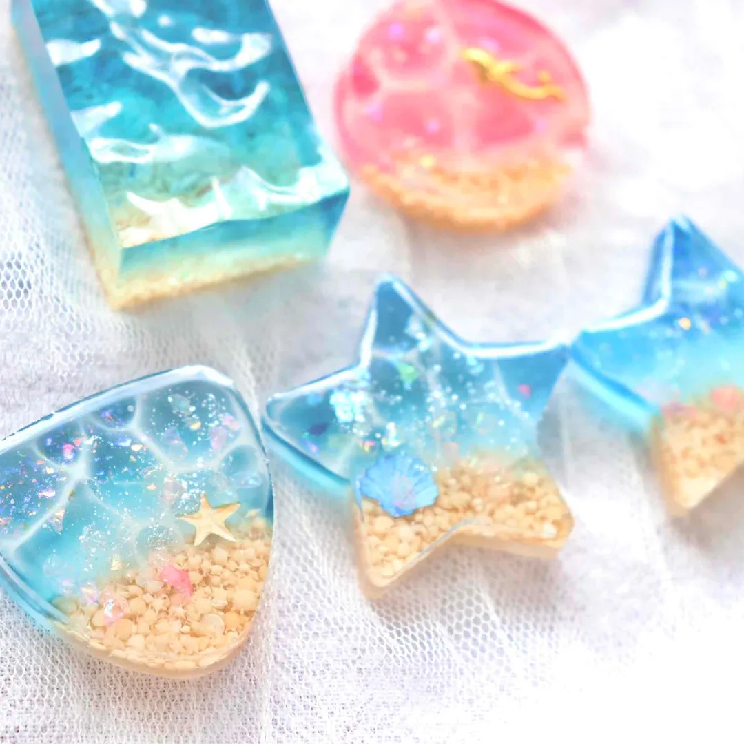 ef.handmadeさんのレジン作品 | 【定期便】作家のためのレジン 400g