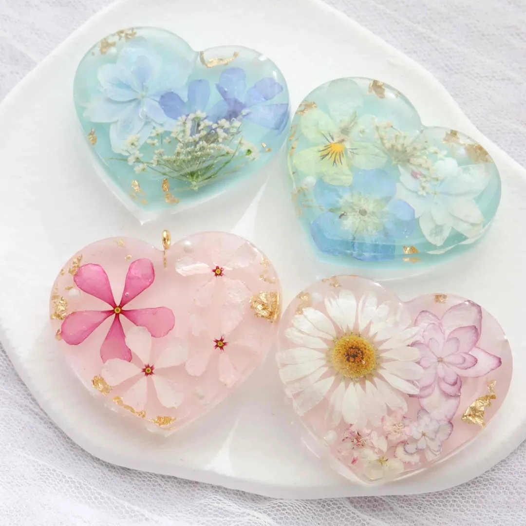 ef.handmadeさんのレジン作品 | 【定期便】作家のためのレジン 400g