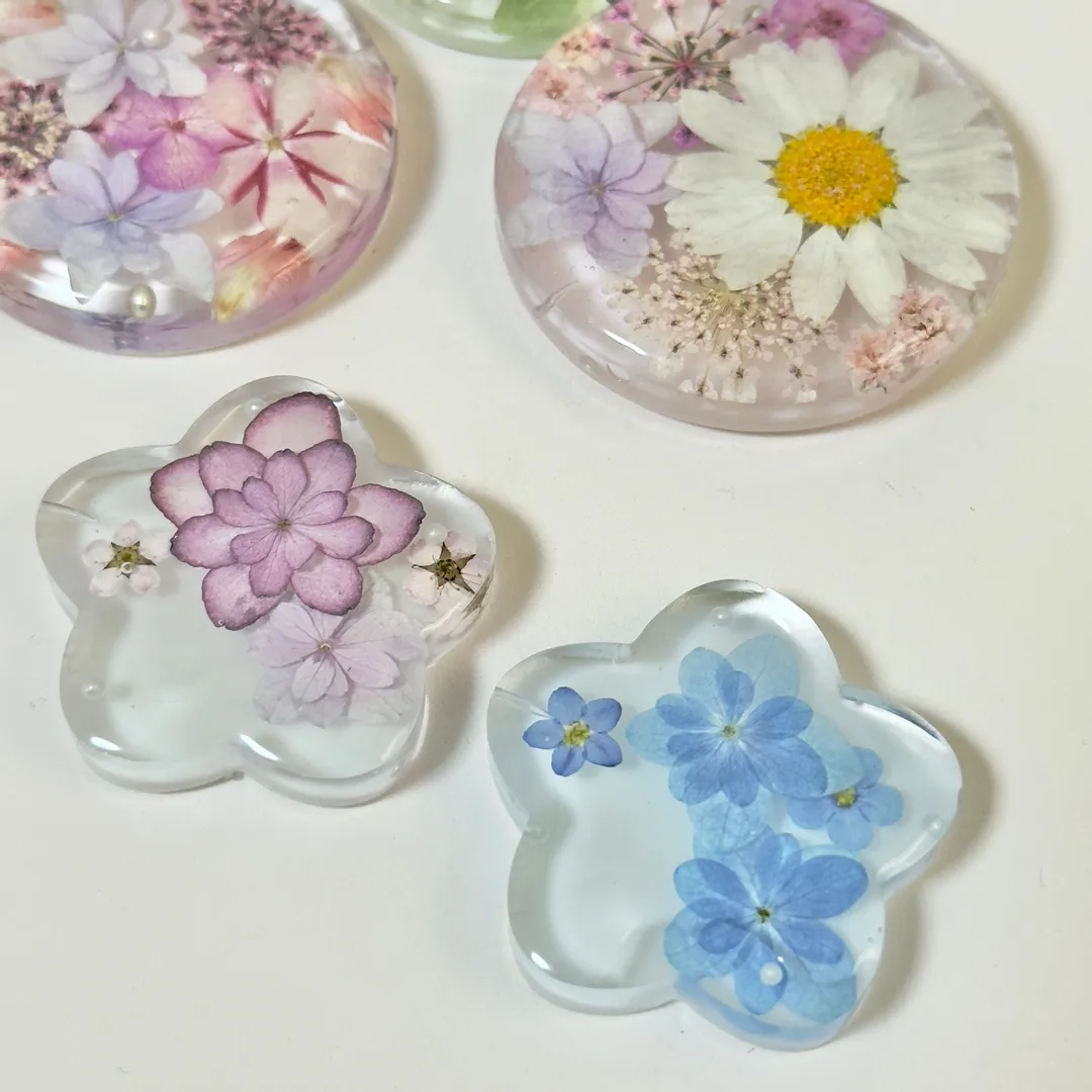 ef.handmadeさんのレジン作品 | 【定期便】作家のためのレジン 400g