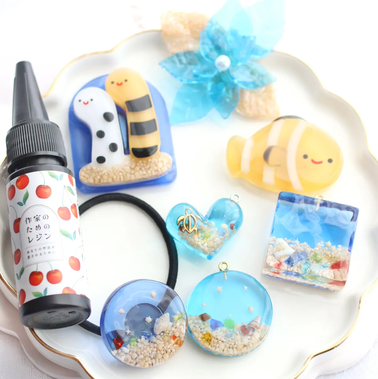 ef.handmadeさんのレジン作品 | 【定期便】作家のためのレジン 400g