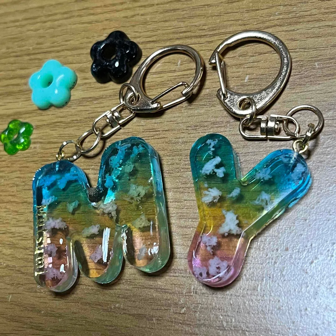 むーさんのレジン作品 | パジコ 宝石の雫 UVレジン用着色剤 12色セット10ml ...