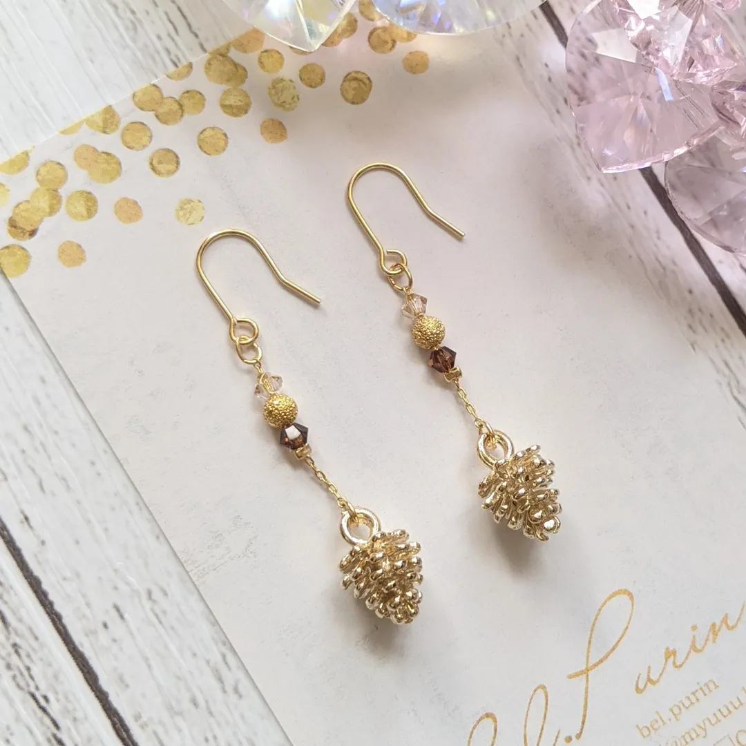 Bellさんのパーツ
アクセサリー作品 | 松ぼっくりチャーム