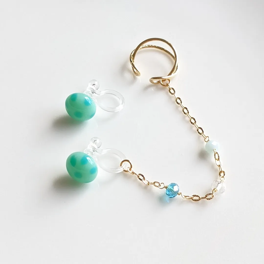 Bellさんのパーツ
アクセサリー作品 | ボタンカットガラス