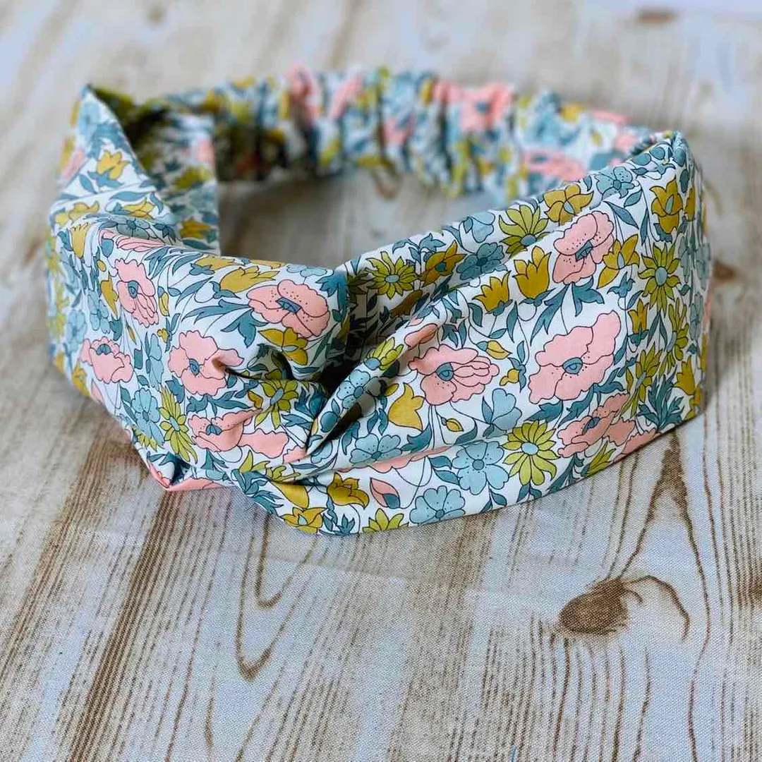 usankoさんのソーイング作品 | リバティタナローンと接着芯を使用しています