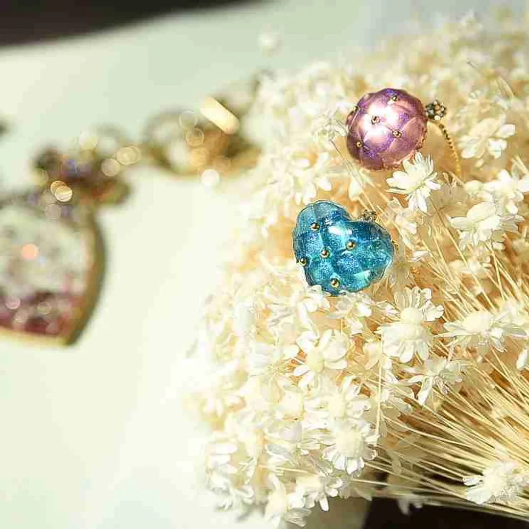 arakonbuさんのレジン作品 | レジン液 大容量 最高峰のコスパ レジン 持続する 透明度 ...