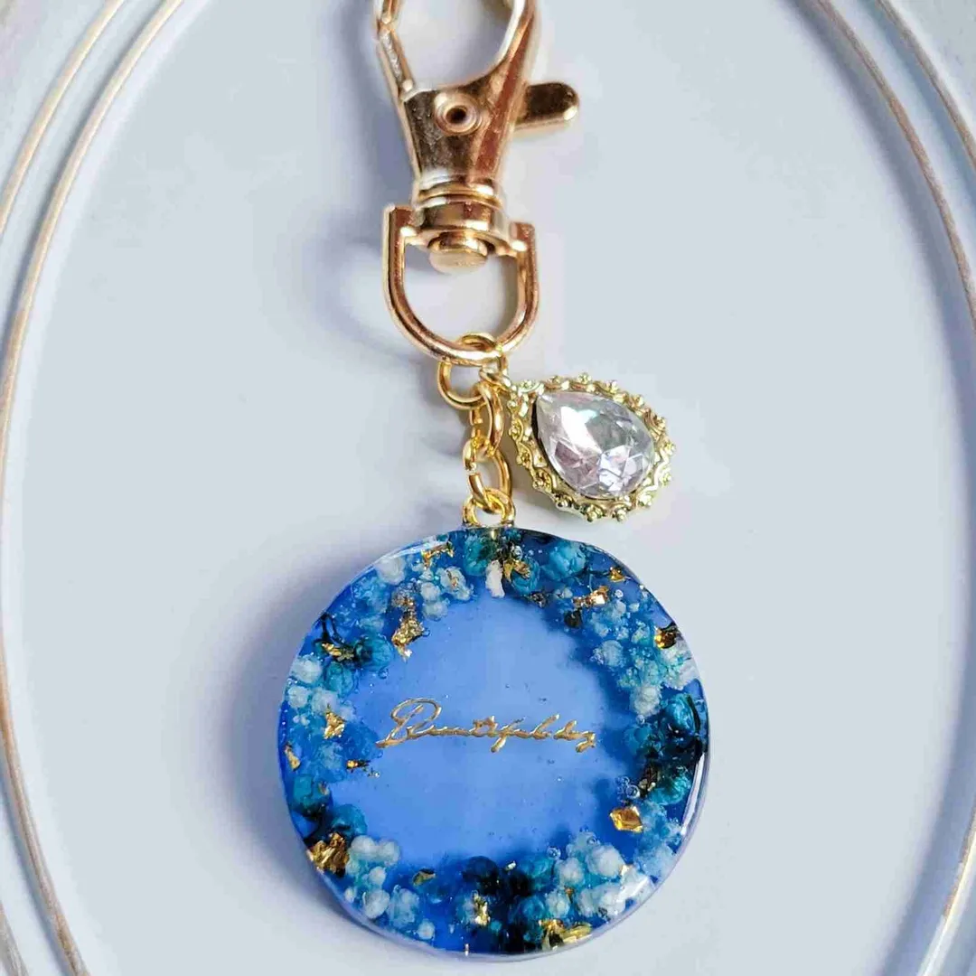 gomaさんのレジン作品 | 【マラソンSALE 3本購入で＋1本無料レジン液】レジン液 ...