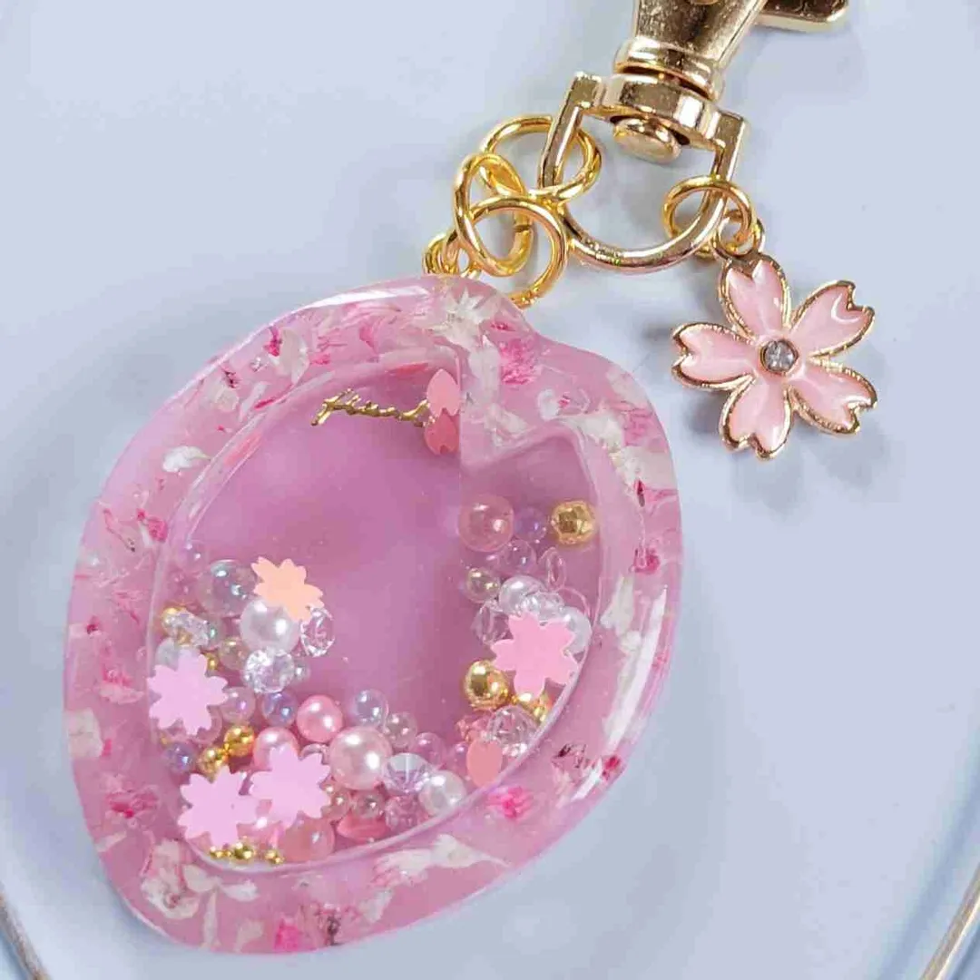 gomaさんのレジン作品 | 【マラソンSALE 3本購入で＋1本無料レジン液】レジン液 ...