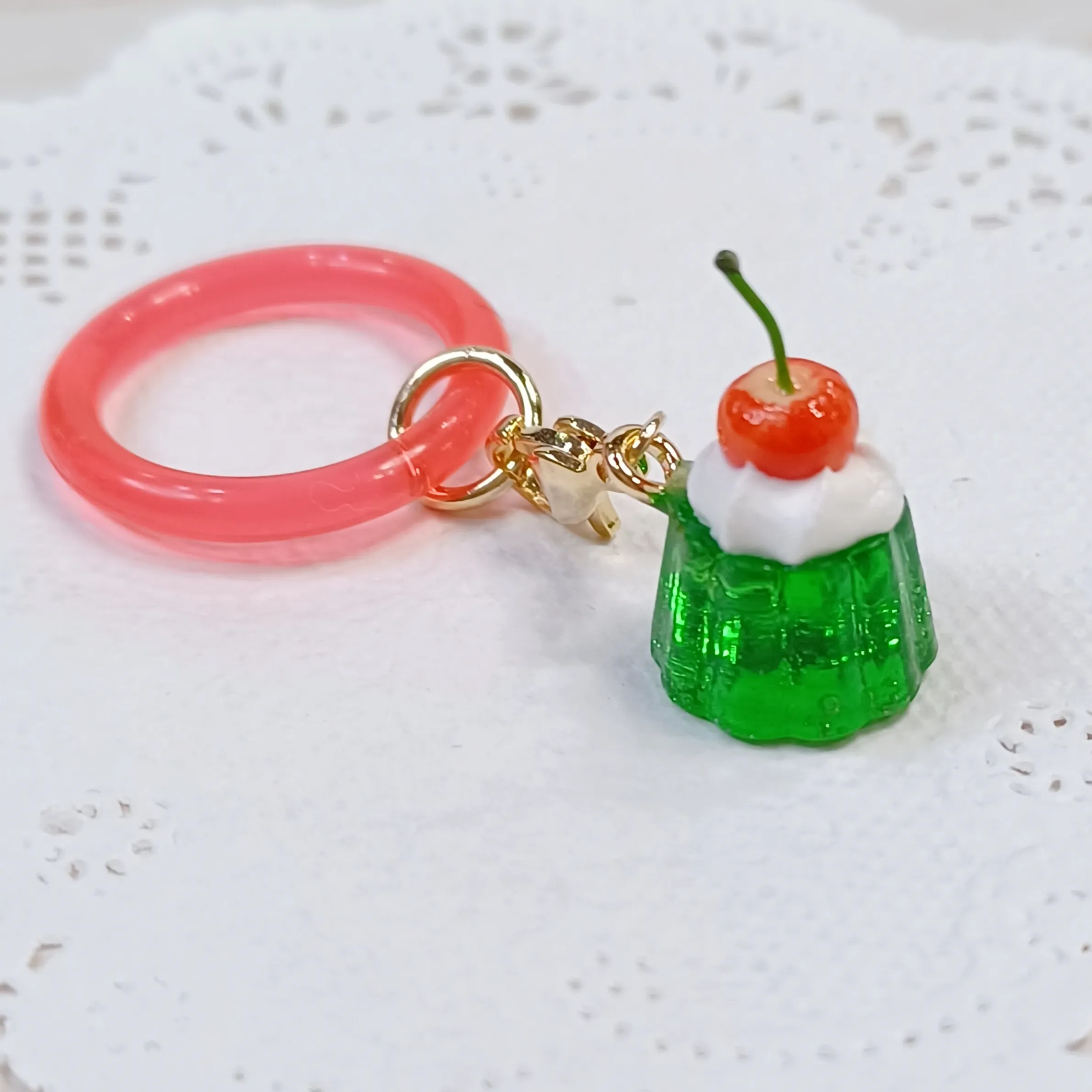 shinobuさんのレジン作品 | 作家のためのレジン 200g