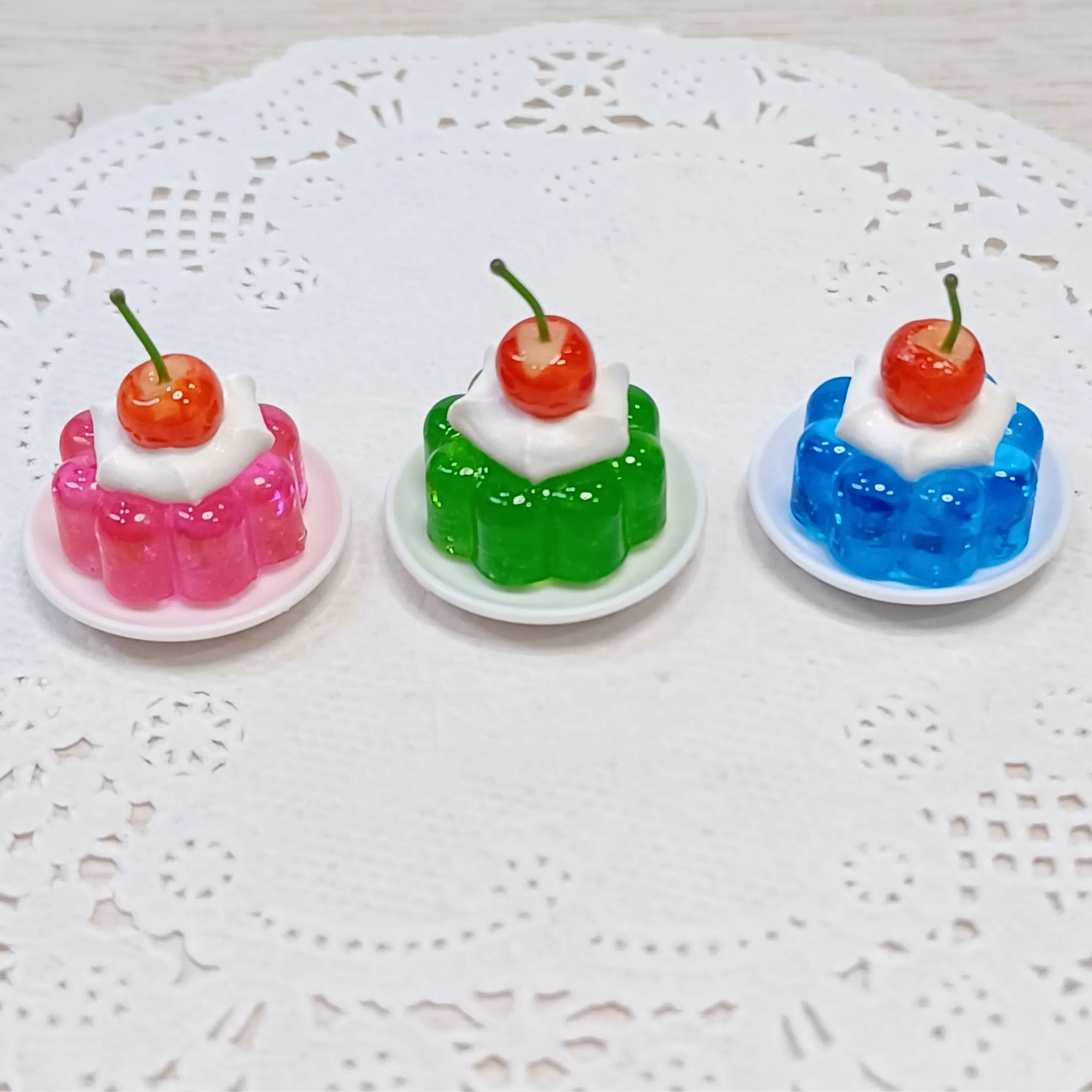 shinobuさんのレジン作品 | 作家のためのレジン 200g