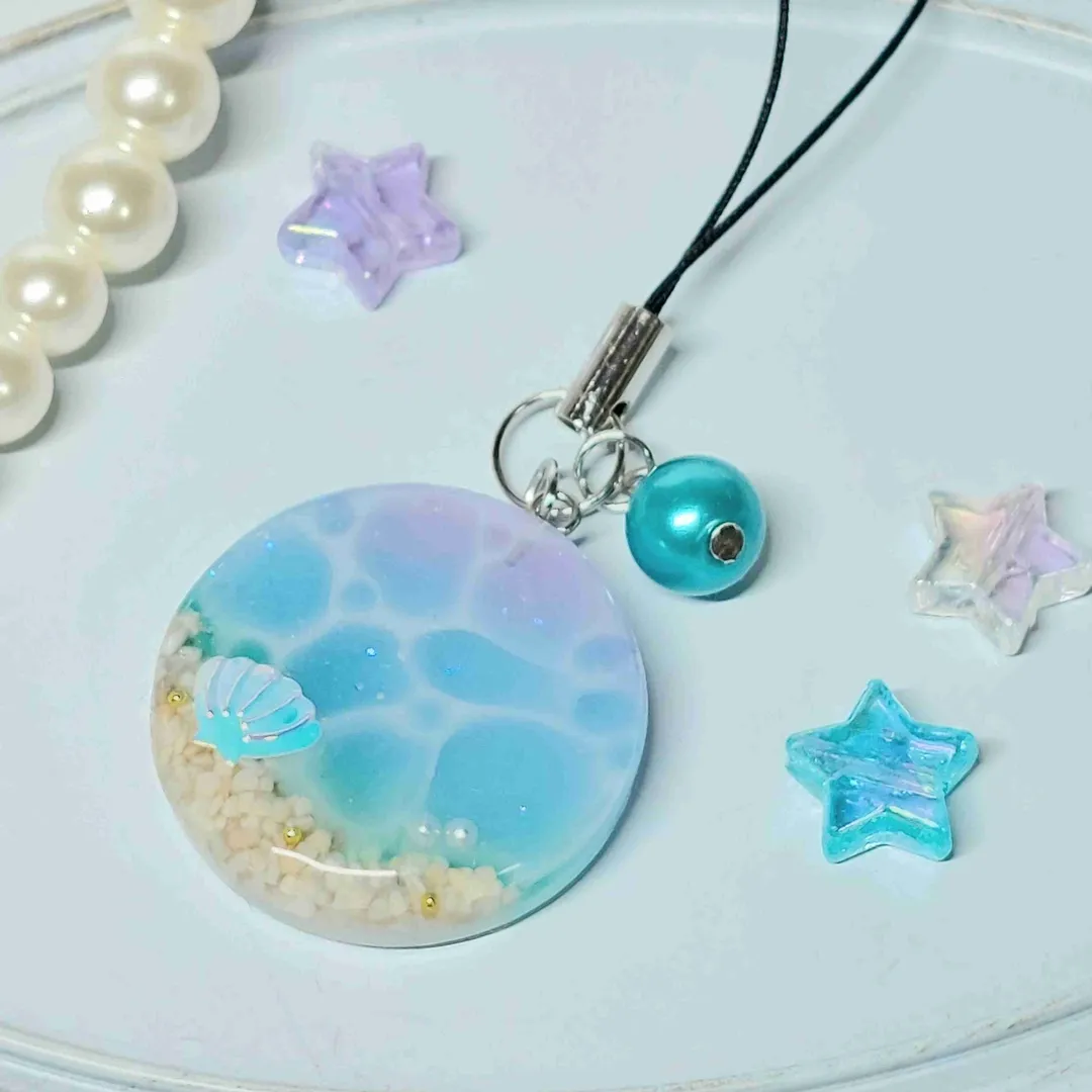 にょろさんのレジン作品 | 【定期便】作家のためのレジン 200g