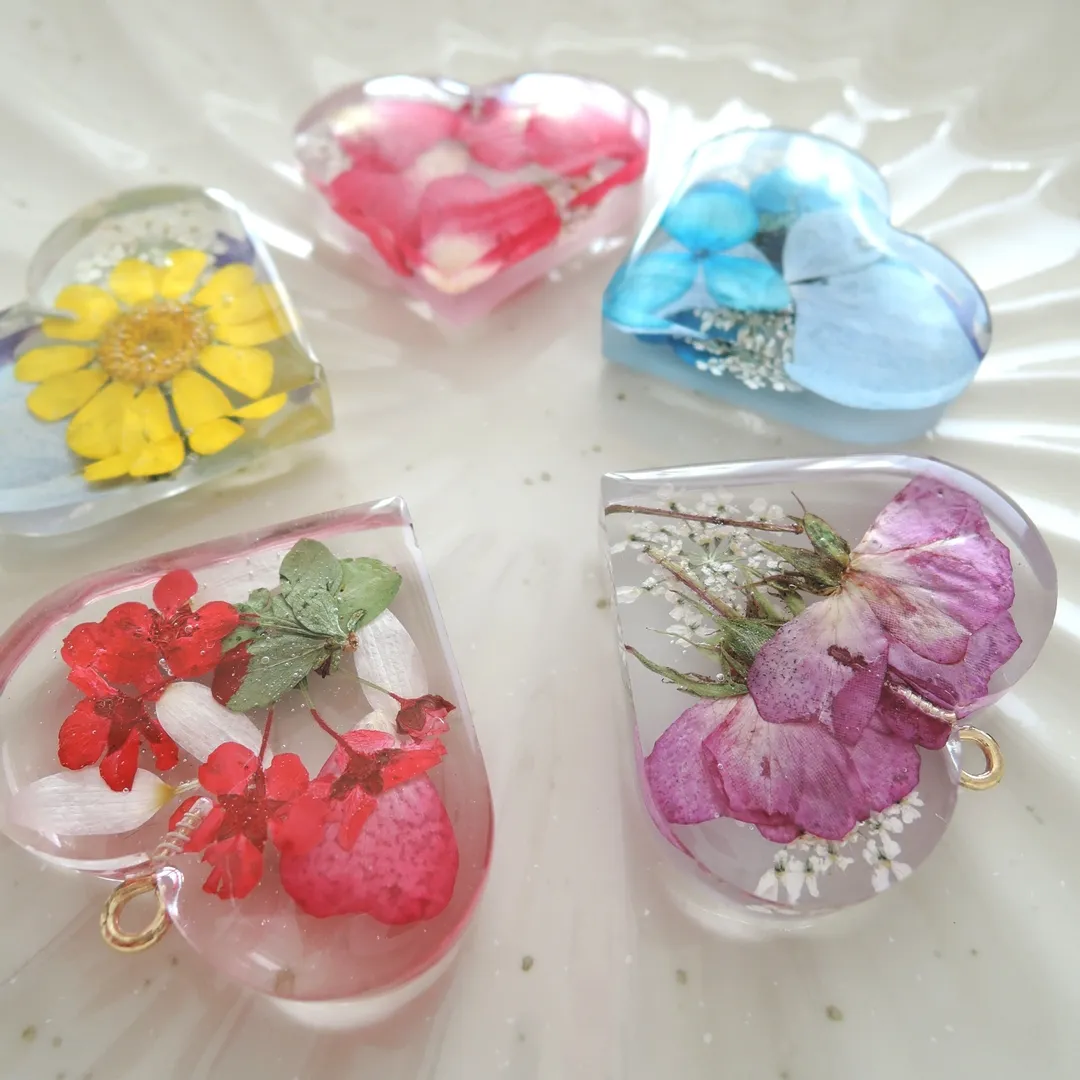 うららさんのレジン作品 | 【定期便】作家のためのレジン 400g