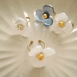 うららさんの作品