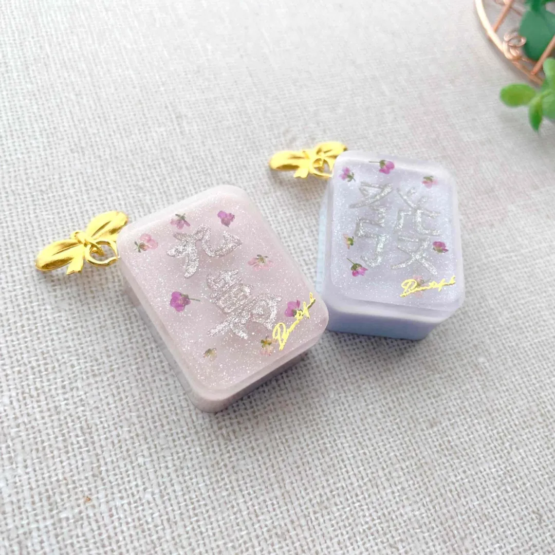I to Ca＊さんのレジン作品 | 【高粘度】作家のためのレジン ぷっくりレジン 100g