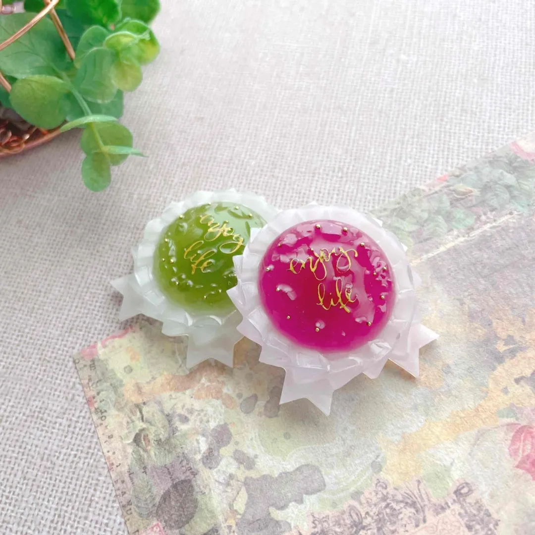 I to Ca＊さんのレジン作品 | レジン液　シュシュ