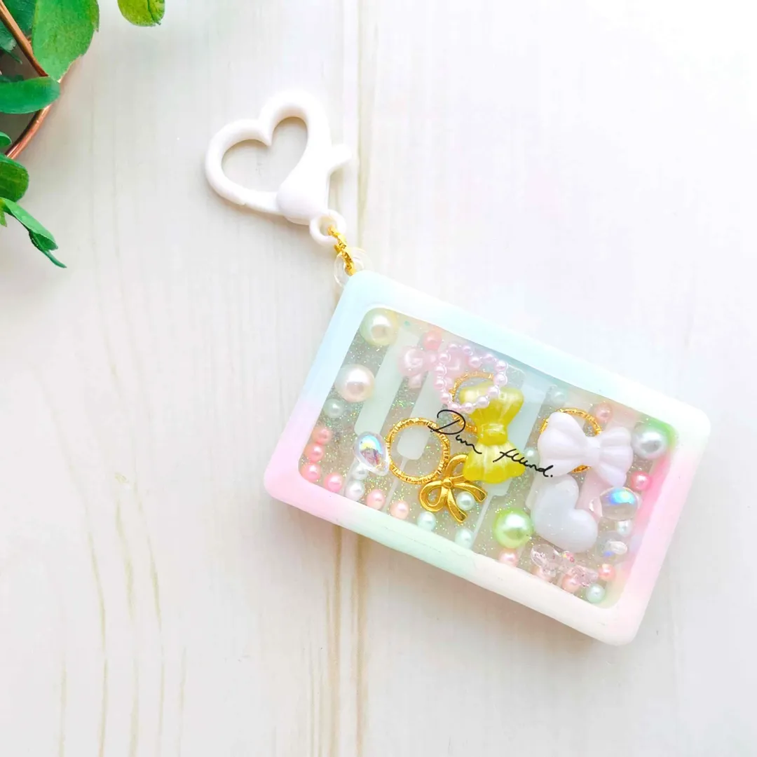 I to Ca＊さんのレジン作品 | 【定期便】作家のためのレジン 200g