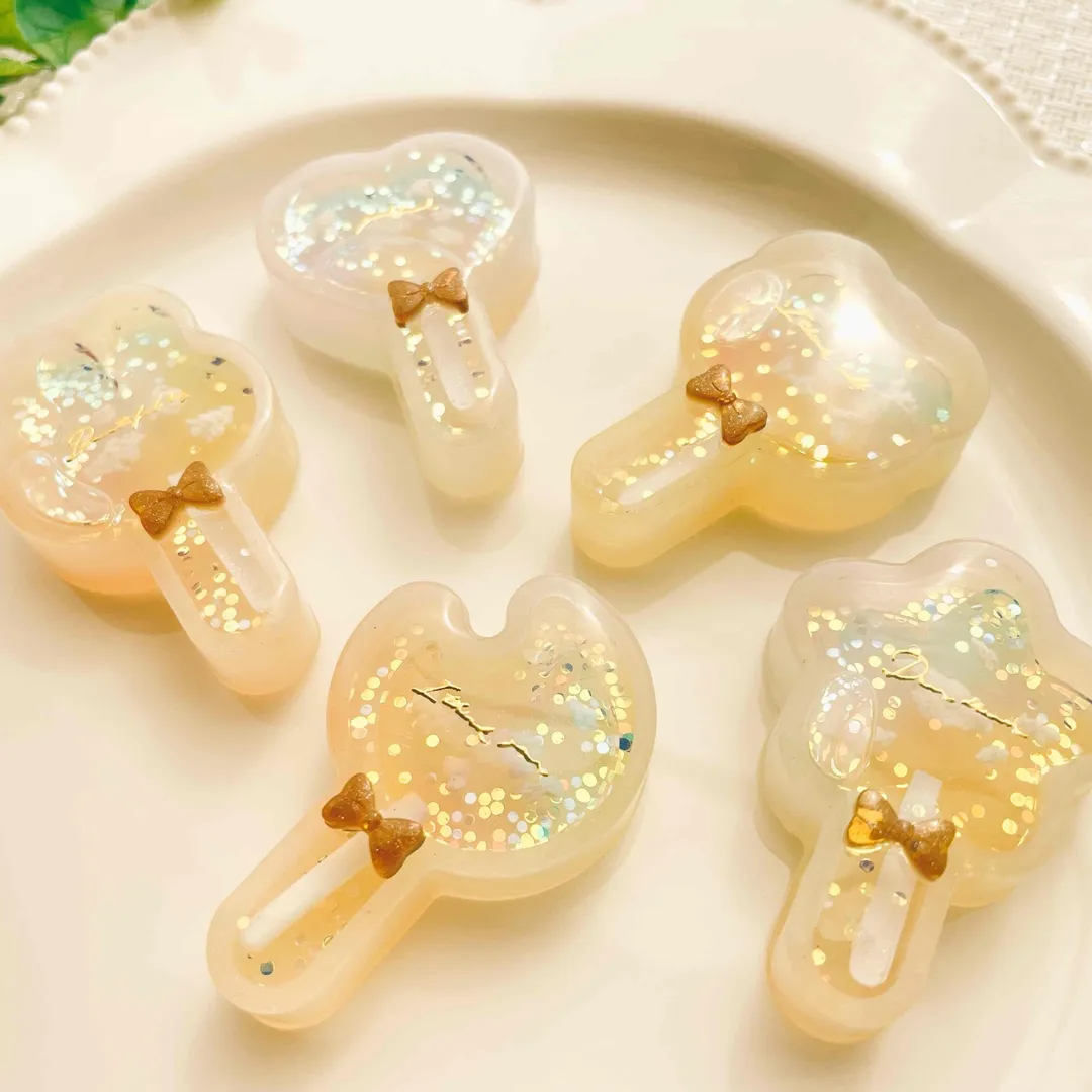 I to Ca＊さんのレジン作品 | 【定期便】作家のためのレジン 200g