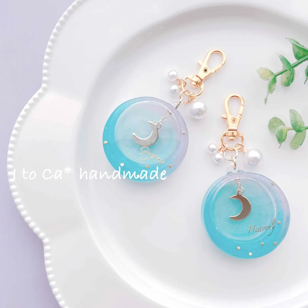 I to Ca＊さんのレジン作品 | 【新商品】UV-LED 星の雫コーティングレジン グロス マ...