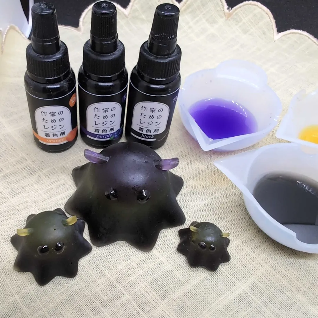 みっちゃんさんのレジン作品 | 作家のためのレジン 「着色剤 濃縮カラーレジン10g 定番1...