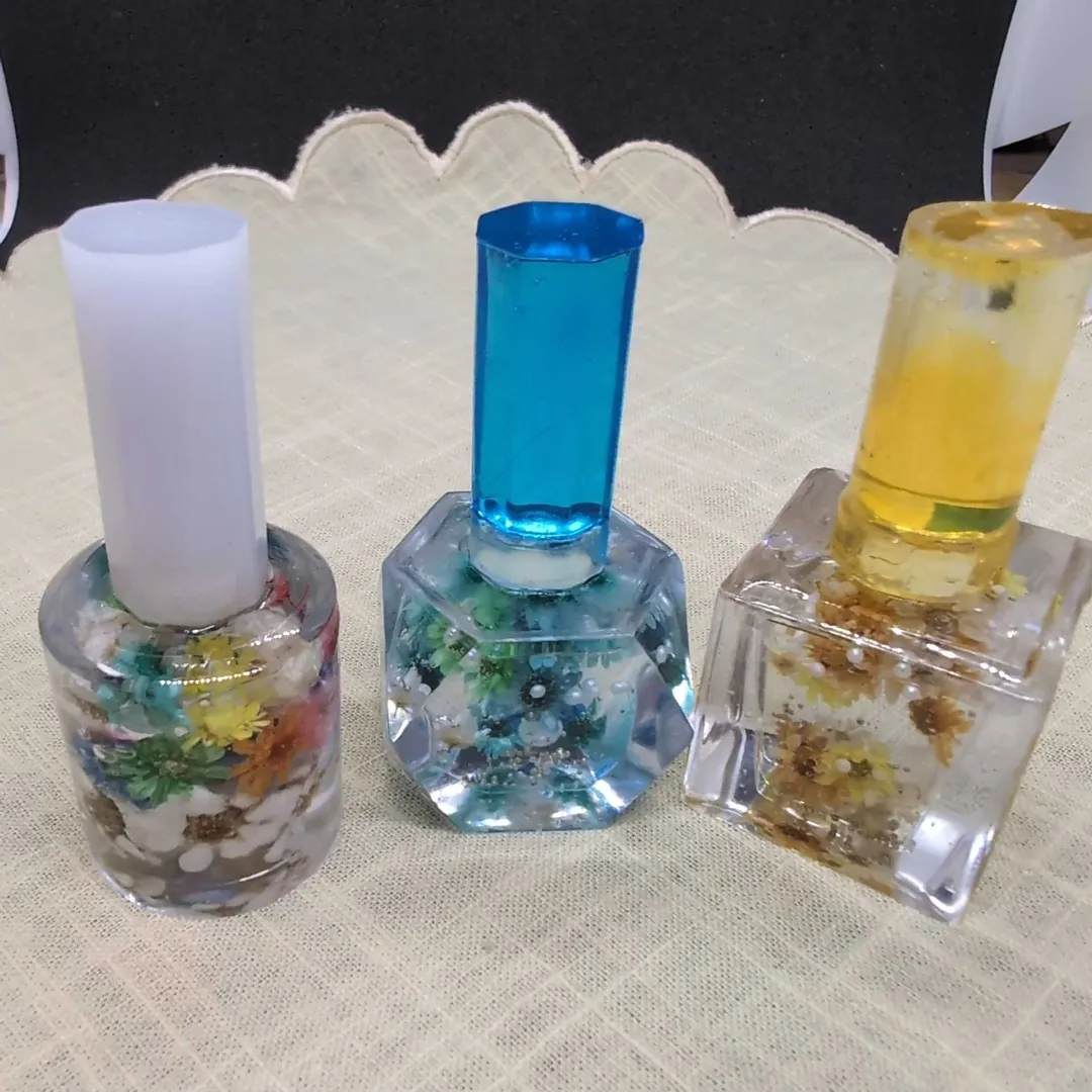 みっちゃんさんのレジン作品 | 作家のためのレジン 「着色剤 濃縮カラーレジン10g 定番1...