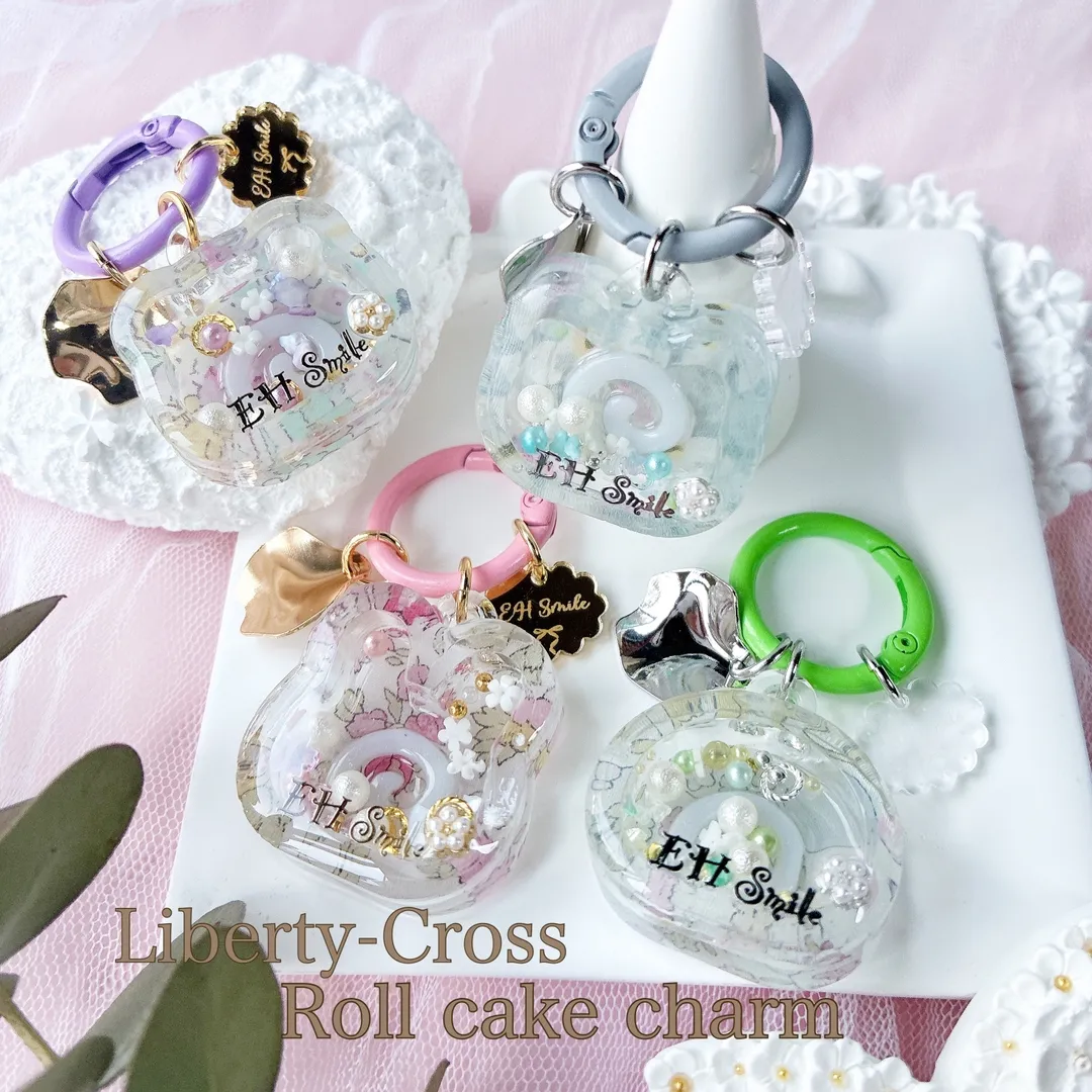 EH Smileさんのレジン作品 | 30%OFF パジコ PADICO UV-LED コーティン...