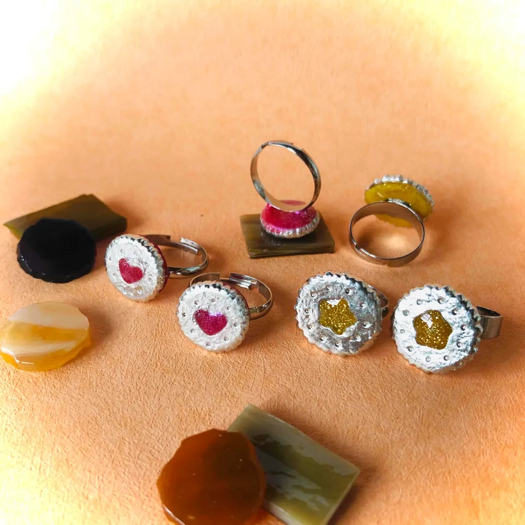 suzuharuさんのレジン作品 | ［5個］サージカルステンレス 丸皿 8mm A リング台 ［...