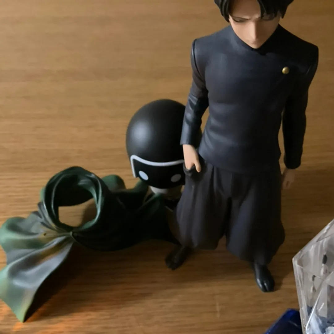 ガッチリ⚡️🚧ネンドマン！さんの粘土作品 | ライト