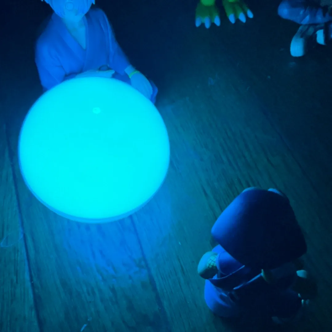 黄金虫みたいな男。さんの粘土作品 | ピカピカカラーボール！