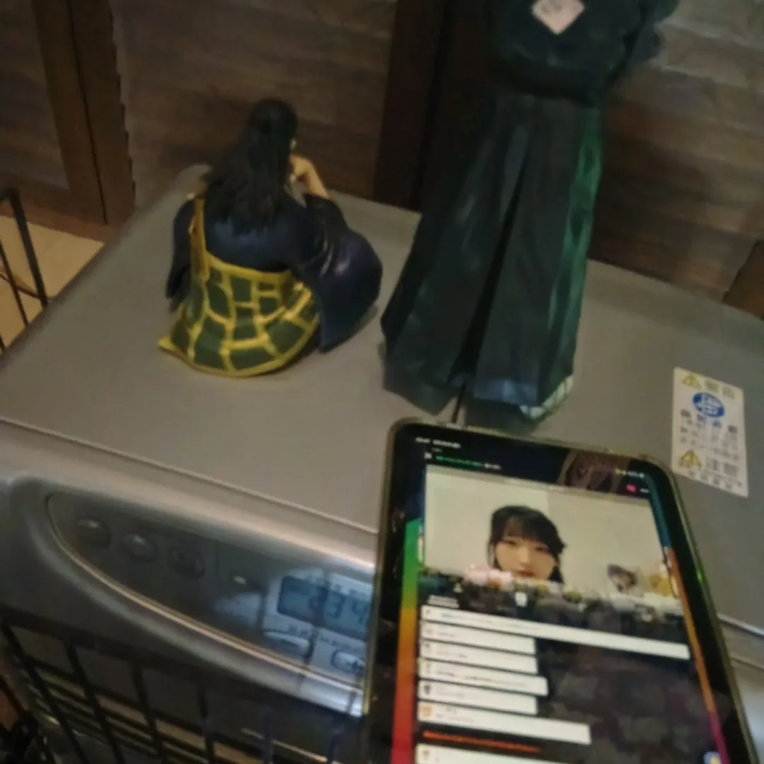 ガッチリ⚡️🚧ネンドマン！さんの粘土作品 | パイン飴