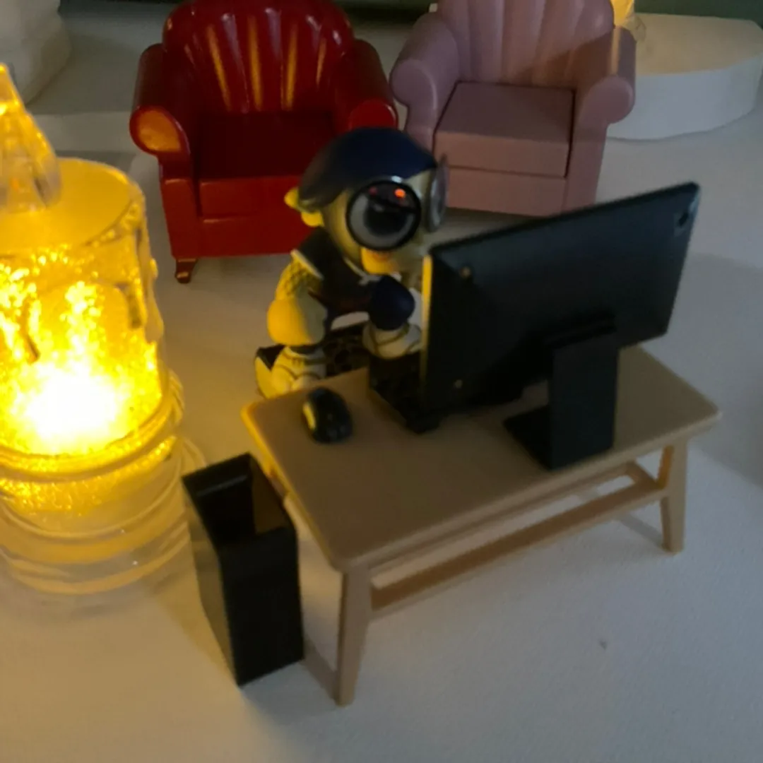 ガッチリ⚡️🚧ネンドマン！さんの粘土作品 | パイン飴