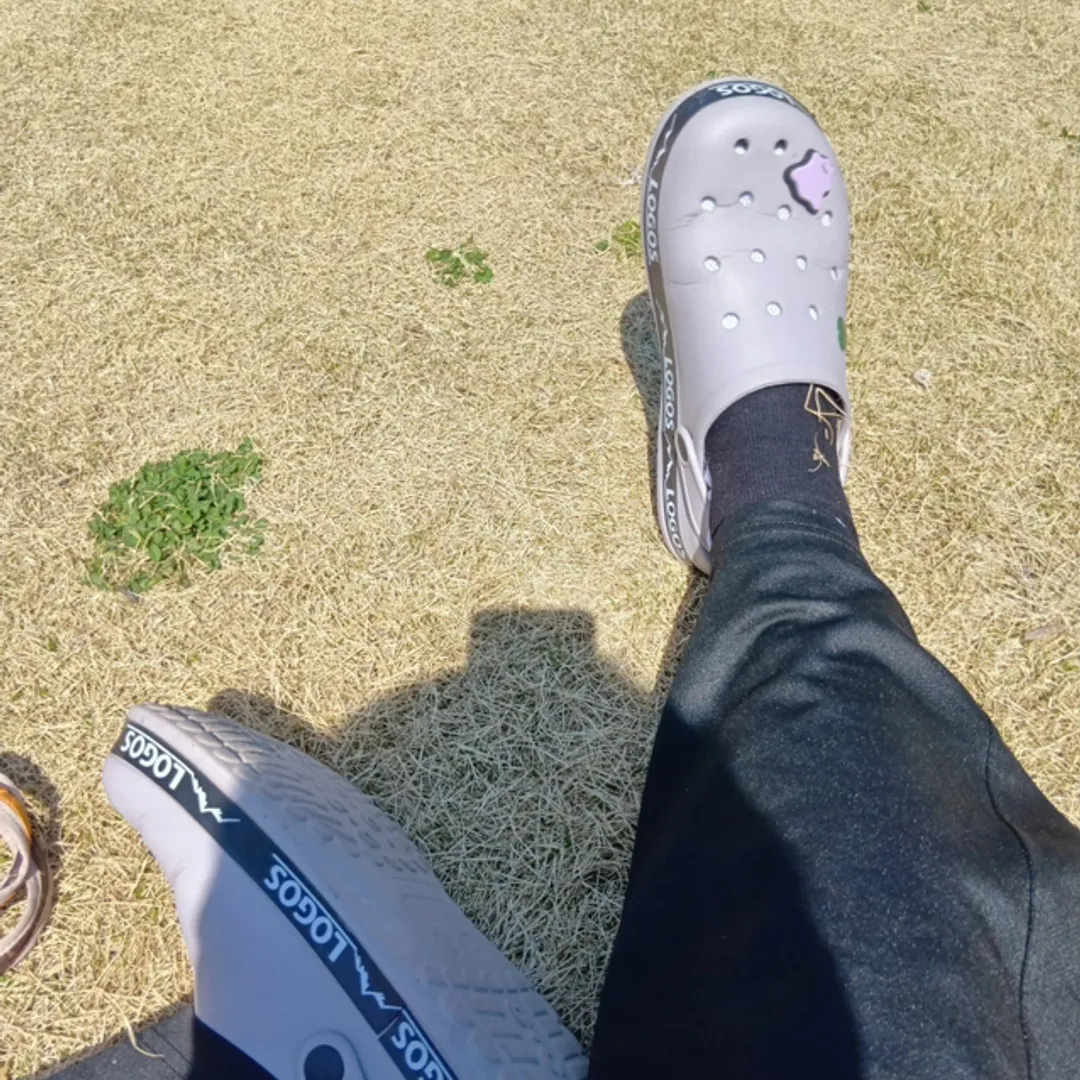 ガッチリ⚡️🚧ネンドマン！さんの粘土作品 | 歩く🚶ときのサポーター！