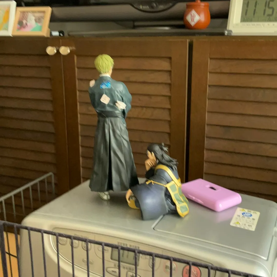 ガッチリ⚡️🚧ネンドマン！さんの粘土作品 | パイン飴