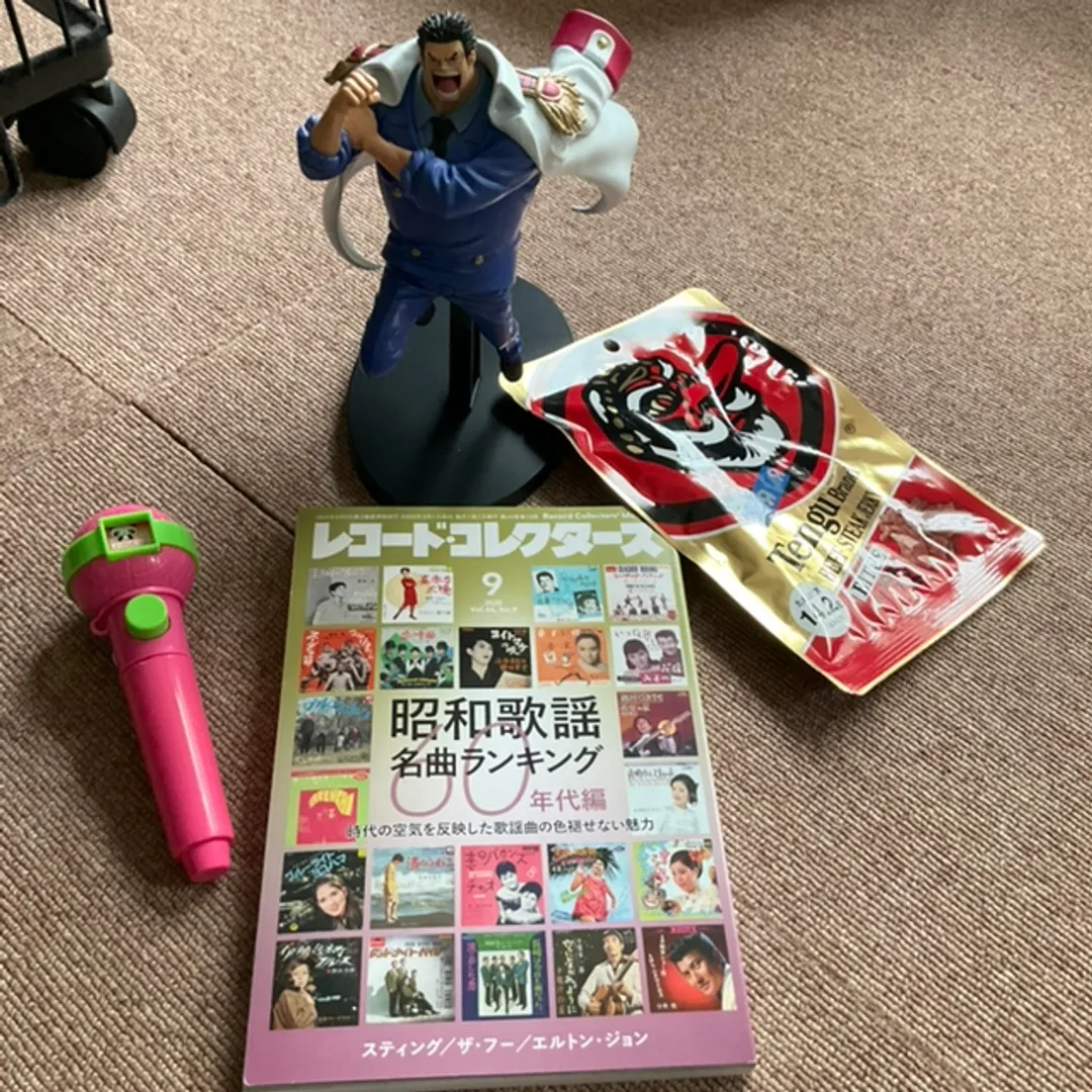 シン・ネンドマン⚡️さんの粘土作品 | たくさんのアイテム。