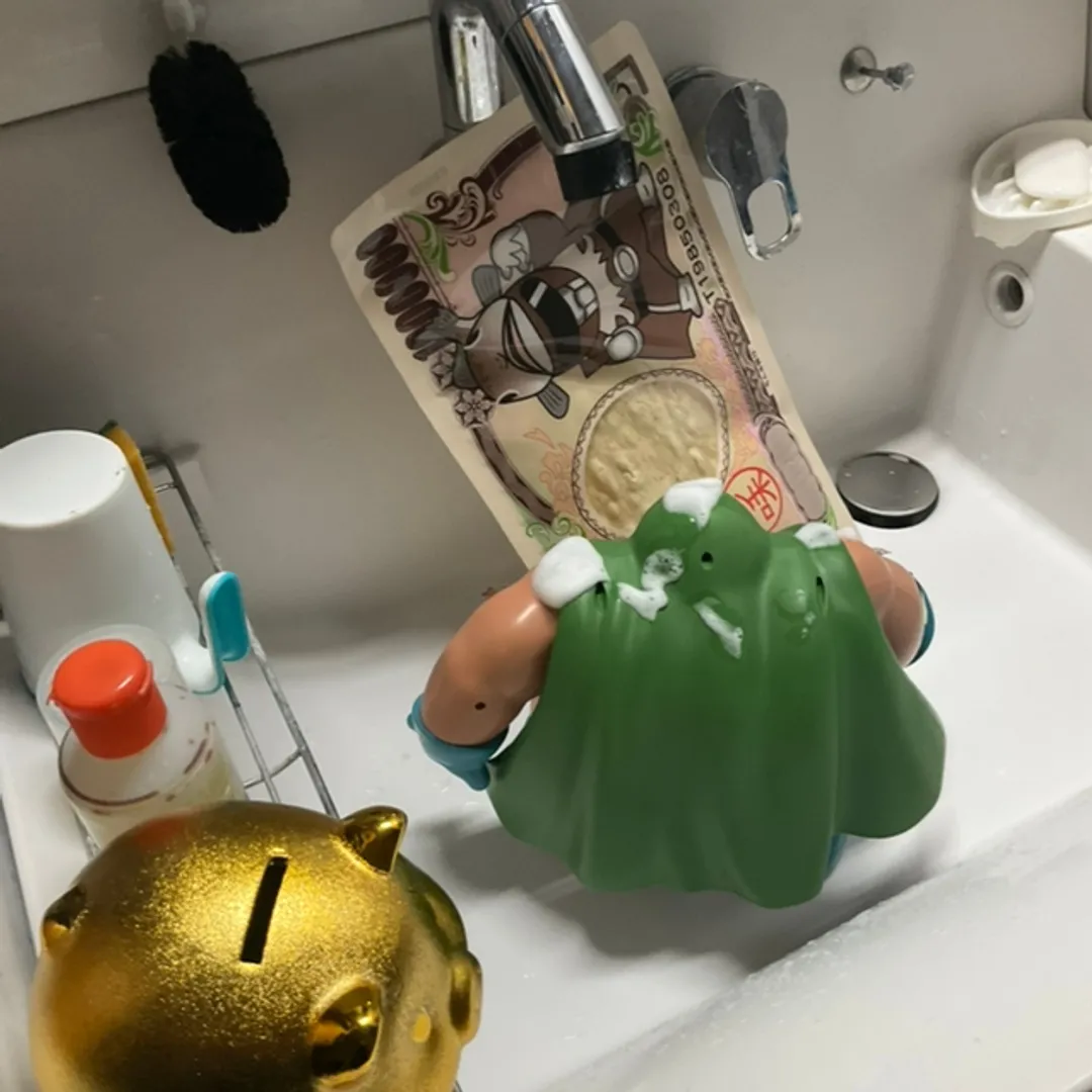 シン・ネンドマン⚡️さんの粘土作品 | たくさんのアイテム。