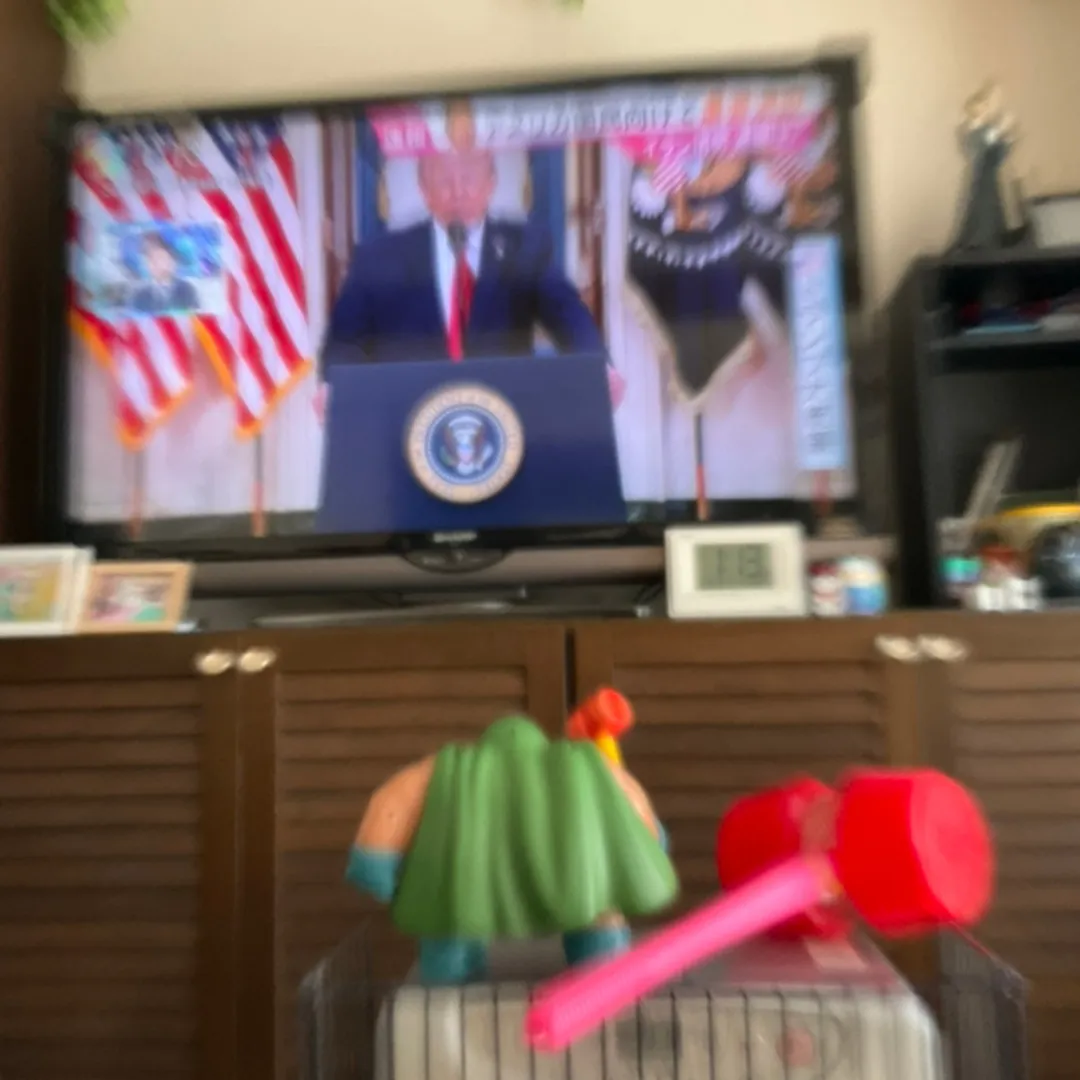 シン・ネンドマン⚡️さんの粘土作品 | イカ焼き🦑ペン🖊️。