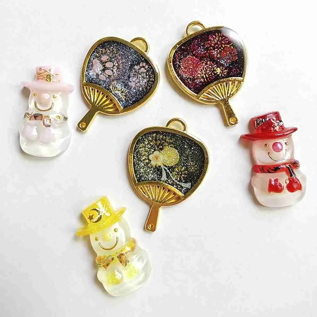 S.snowさんのレジン作品 | 【レジン 枠】15個 うちわのレジン枠 Lサイズ (全3色)...
