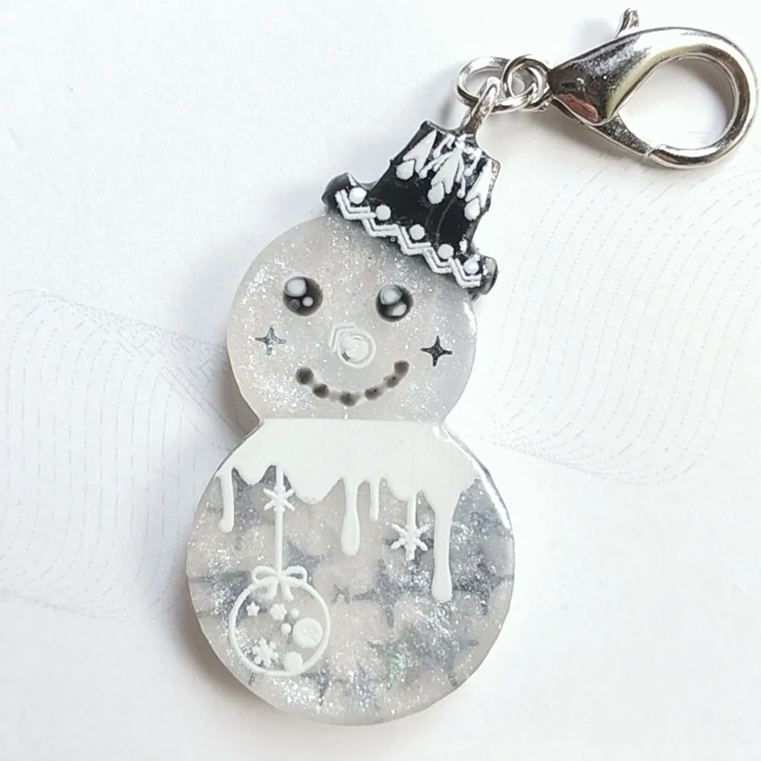 S.snowさんのレジン作品 | 【シール】レジンシール 雪の結晶 ステッカー 冬 スノー ク...