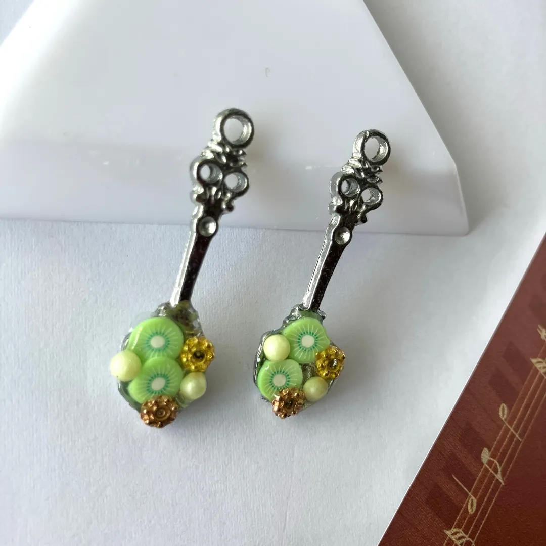 soranokaoriさんのレジン作品 | デコファクトリー　ぷくり　まさるのデコポンディ　フリーフライ...