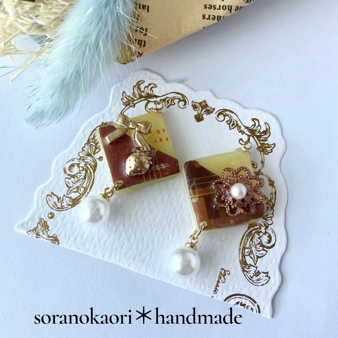 soranokaoriさんのレジン作品 | まさるのどぼん液　ドライフラワー　デコファクトリー　レジン液...