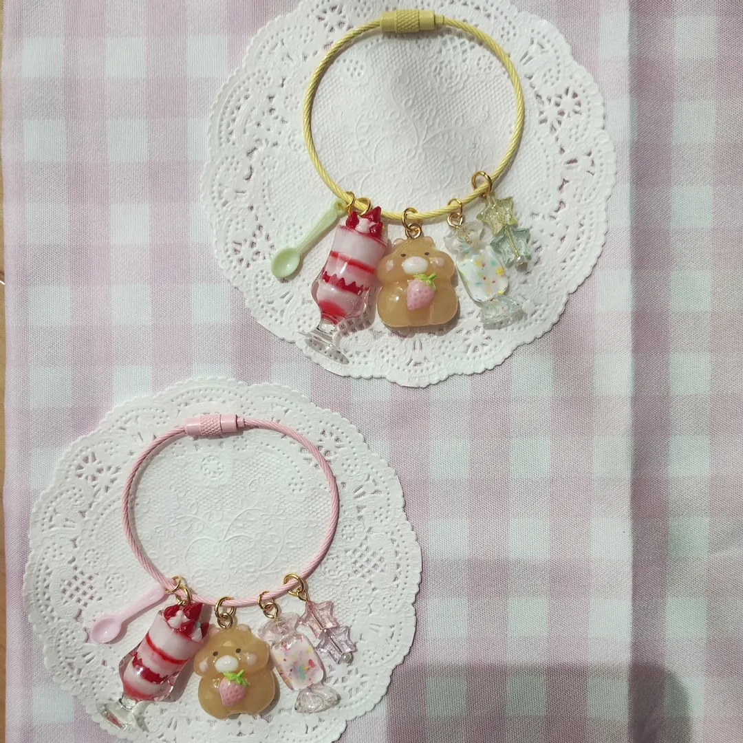 さやさんのレジン作品 | 超透明【大容量UV-LEDレジン液】 レジン液 70g『コス...