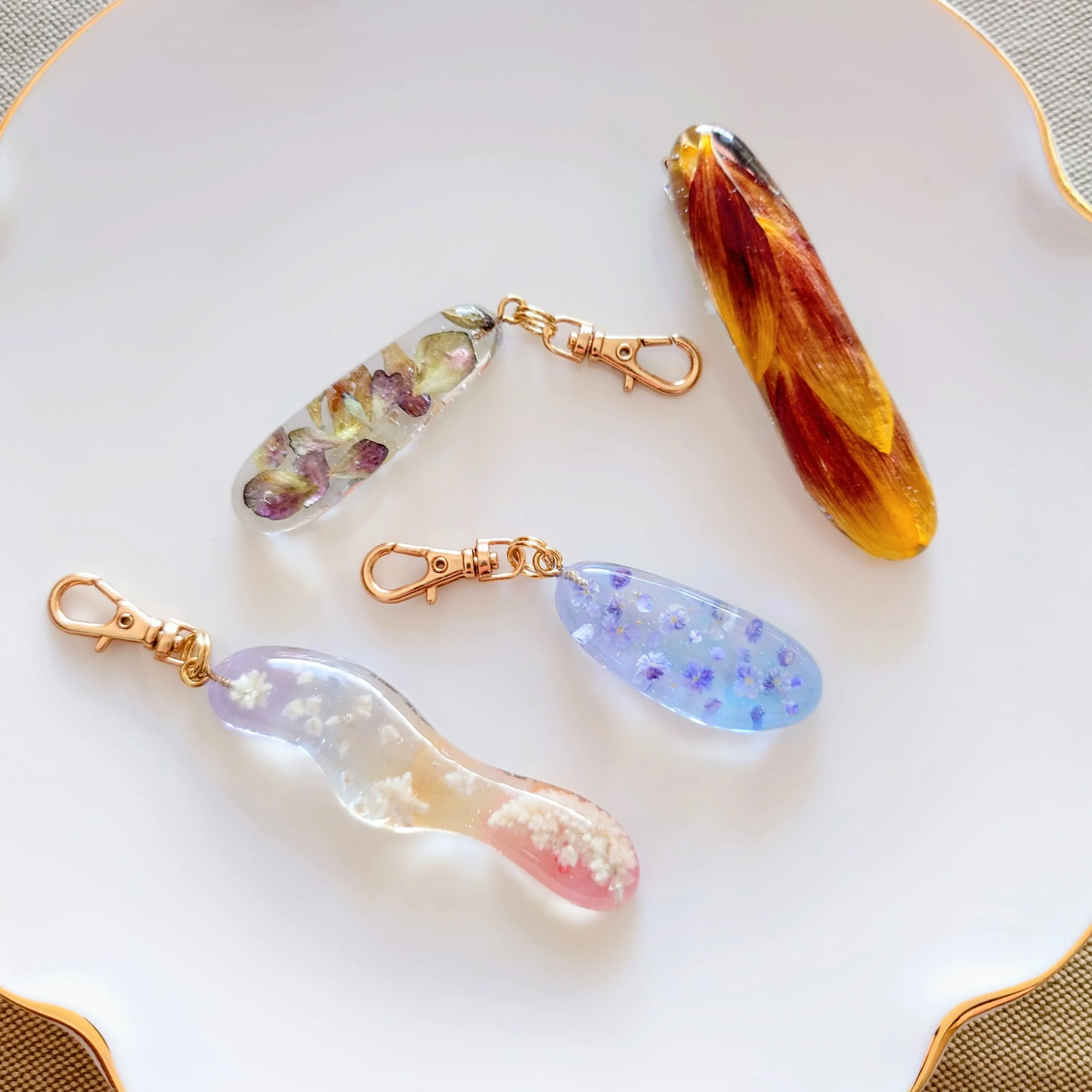 aiko_mさんのレジン作品 | 【リニューアル：crocchaの日1日だけの破格値】作家のた...