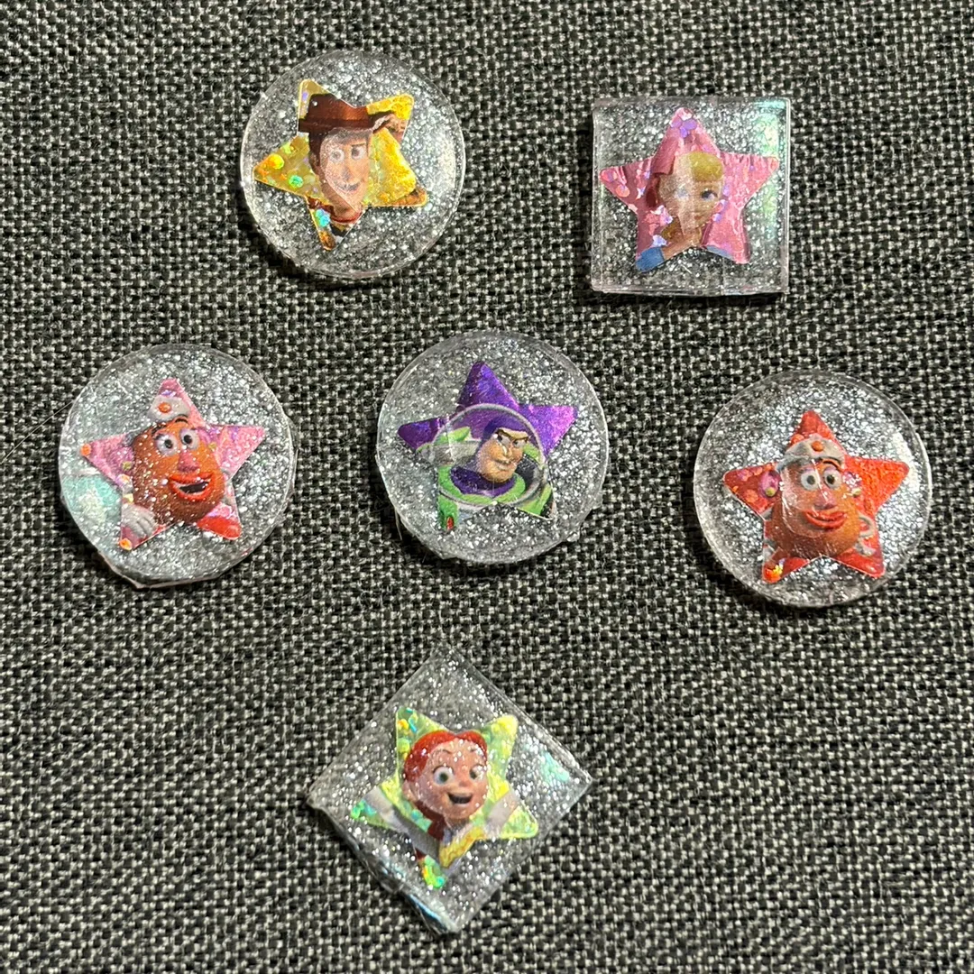 kunkunさんのレジン作品 | ★【レジン用品】100個入 爆盛パック 調色パレット シリコ...