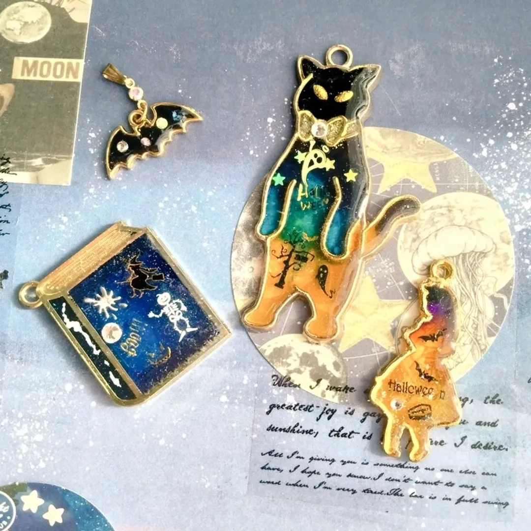 ゆき❄️氷さんのレジン作品 | 【100g 】キララ UVレジン液 / ハードタイプ 高粘度...