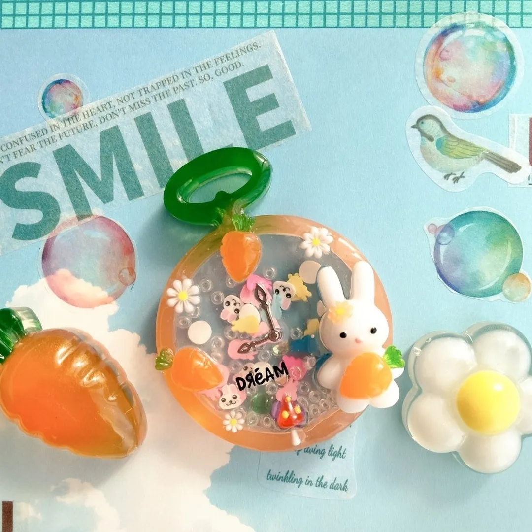 ゆき❄️氷さんのレジン作品 | レジンモールド 『シリコンモールド シェイカー 懐中時計 1...