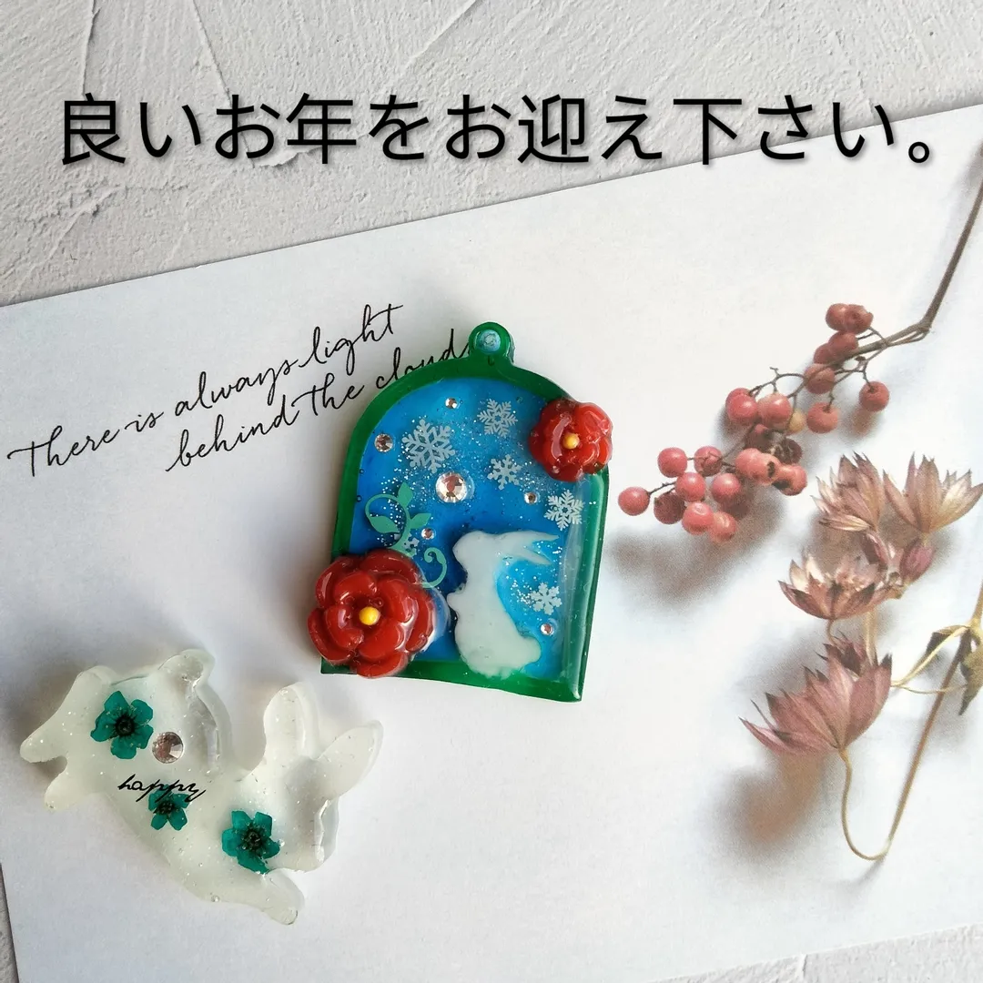 ゆき❄️氷さんのレジン作品 | 高品質 国産 レジン液 作家のためのレジン 100g 200...