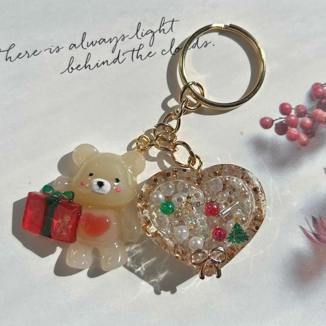 りくえむさんのレジン作品 | 作家のためのレジン 200g