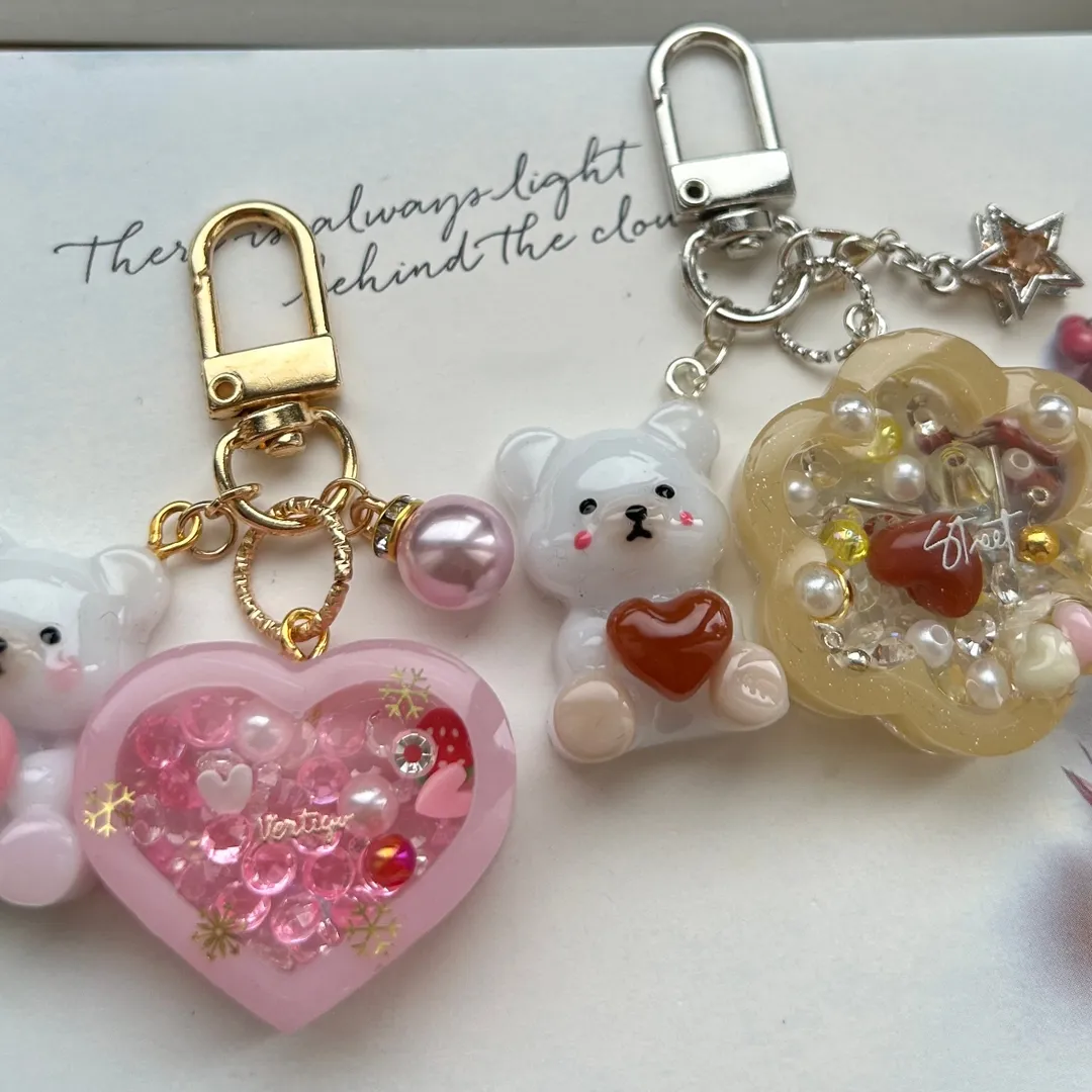 りくえむさんのレジン作品 | 作家のためのレジン 200g