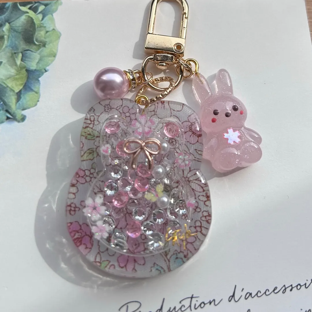 りくえむさんのレジン作品 | 作家のためのレジン 200g