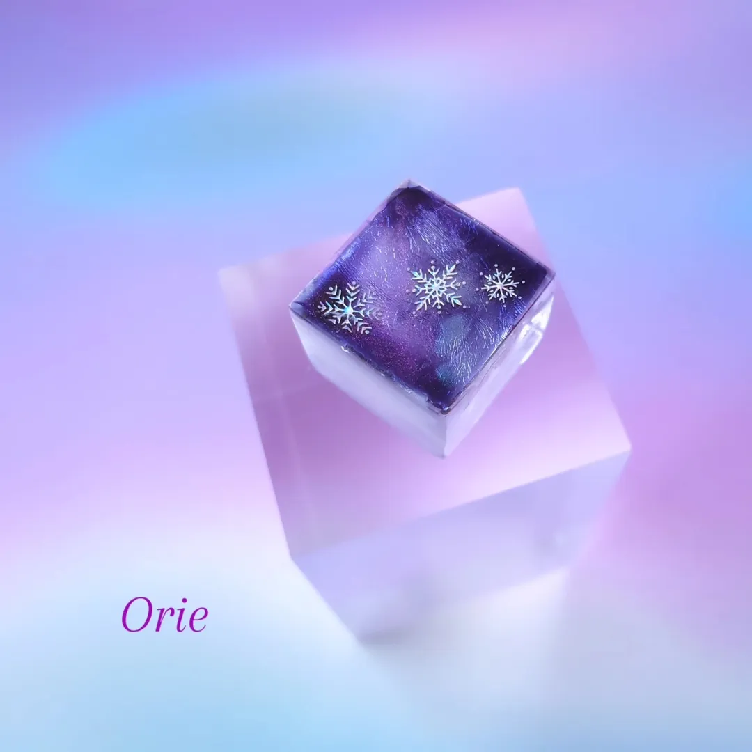 Orie（オリエ）さんのレジン作品 | 作家のためのレジン 200g